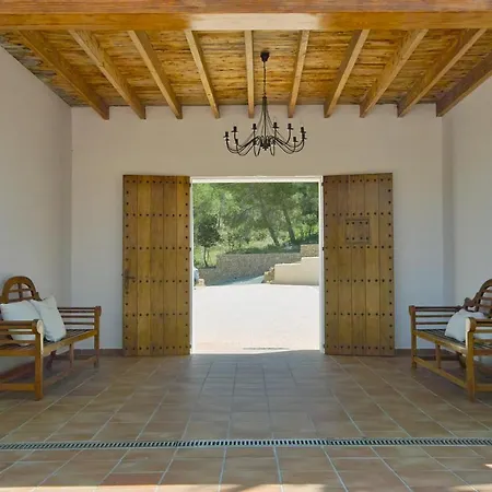 Farm stay Rural Maries Port de Sant Miguel