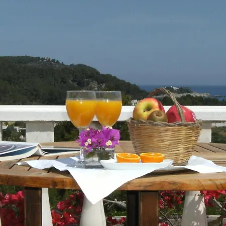 Rural Maries Farm stay Port de Sant Miguel